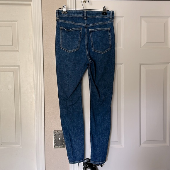 H&M Women’s Denim Jeans 👖 - Picture 3 of 5